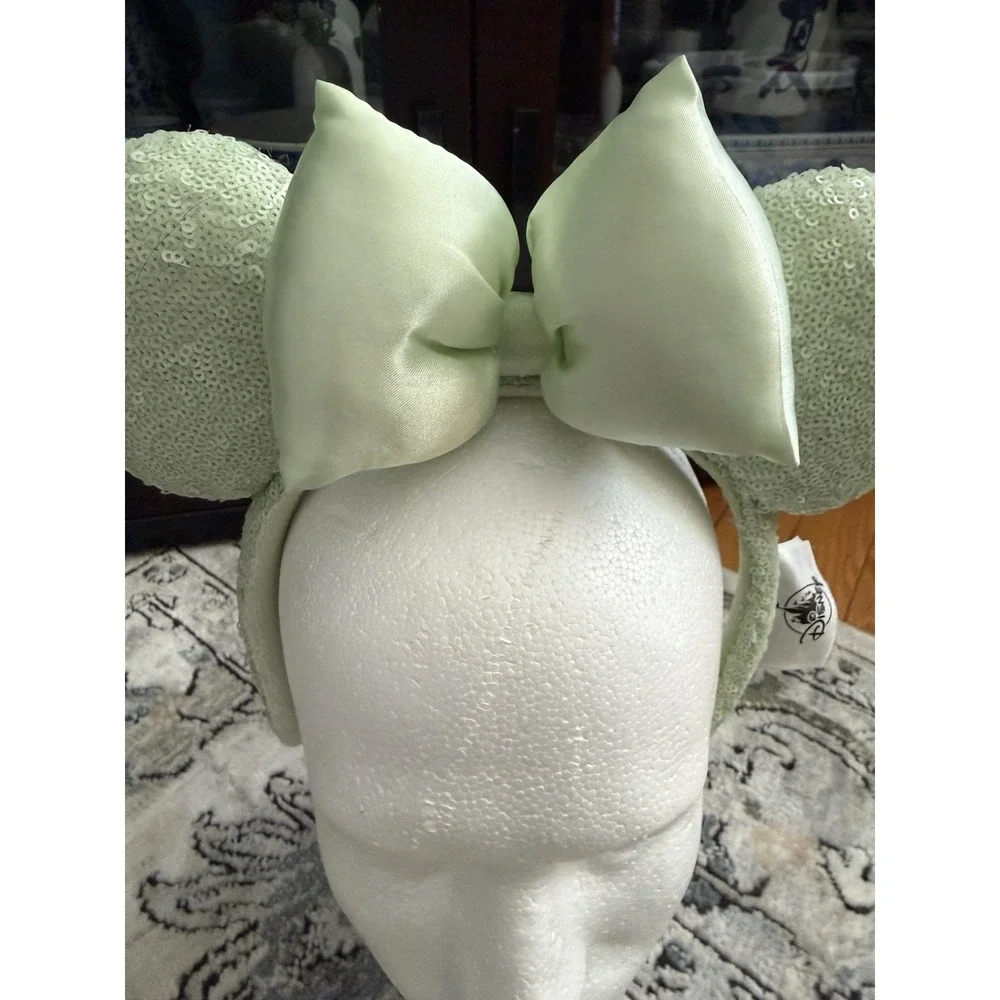 Disney Parks Mint Green Sequin Minnie Mouse Ears w/ Bow Headband - Retired
